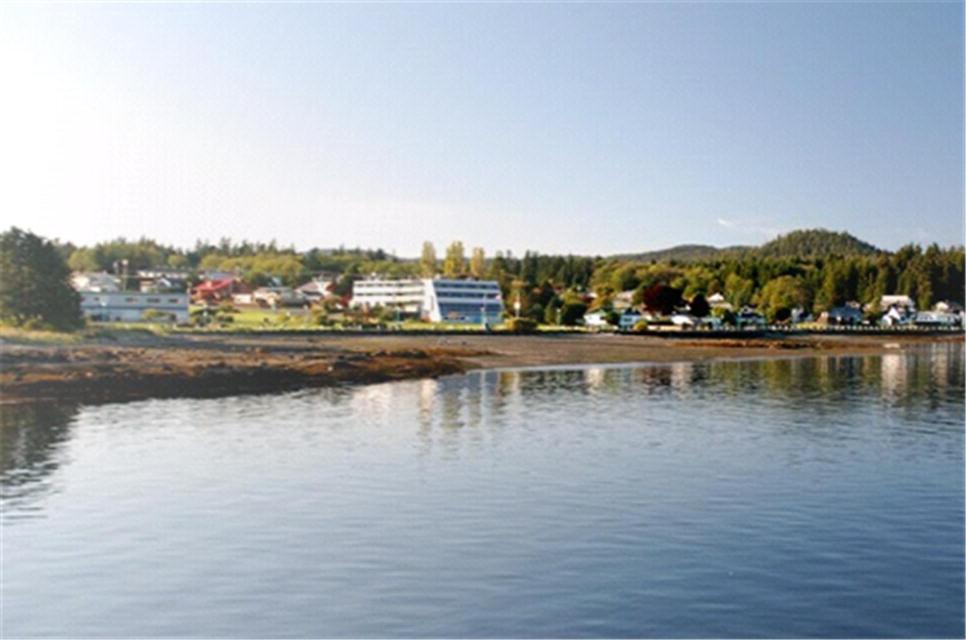 North Shore Inn Порт-Харди Экстерьер фото